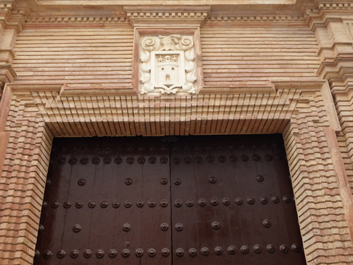 Crest & Elegant Heavy Door.